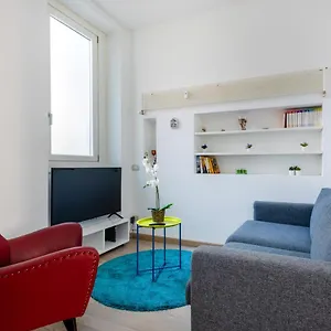 Loft Moderno In Dateo Appartamento